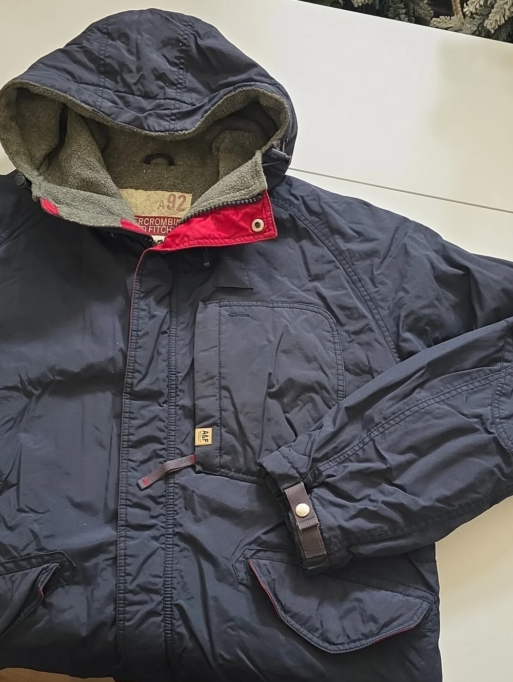 Abercrombie & Fitch Men's Navy Puffer Jacket with Red Trim